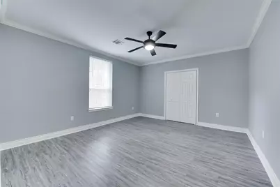10622 Rustling Oaks Drive, Conroe, TX 77303 - Photo 15
