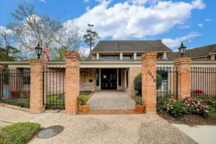 2238 S Piney Point Rd, Houston, TX 77063 - Photo 13