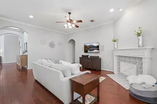 82 S Rocky Point Cir, The Woodlands, TX 77389 - Photo 13