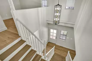55 Sweetleaf Ct, Lake Jackson, TX 77566 - Photo 5