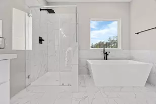 5915 Wheatley Holw Ln, Houston, TX 77091 - Photo 31