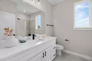 5915 Wheatley Holw Ln, Houston, TX 77091 - Photo 37