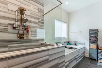 2124 Banks Street, Houston, TX 77098 - Photo 33