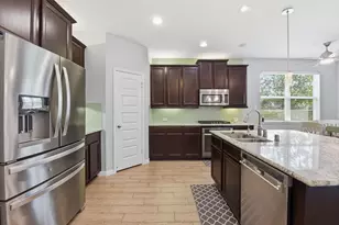 1907 Gianna Bella Ct, Pearland, TX 77089 - Photo 15