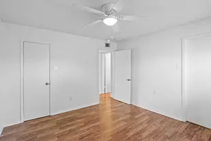 1408 Hughes St, Houston, TX 77023 - Photo 19