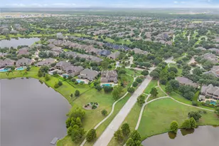 19003 Cove Manor Dr, Cypress, TX 77433 - Photo 9