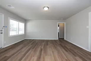 9026 Lake Forest Blvd, Houston, TX 77078 - Photo 13