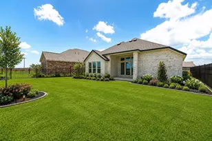 2907 Golden Isle Dr, Texas City, TX 77568 - Photo 1