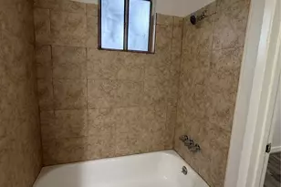 4811 Oakland St, Houston, TX 77023 - Photo 11