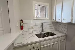 4811 Oakland St, Houston, TX 77023 - Photo 7