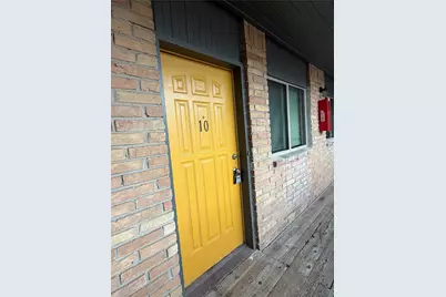 4811 Oakland Street #10, Houston, TX 77023 - Photo 3