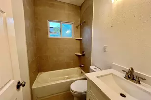 282 11th St, Somerville, TX 77879 - Photo 7