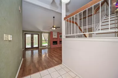 9826 Chiselhurst Drive, Houston, TX 77065 - Photo 3