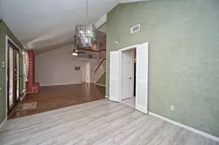 9826 Chiselhurst Dr, Houston, TX 77065 - Photo 13