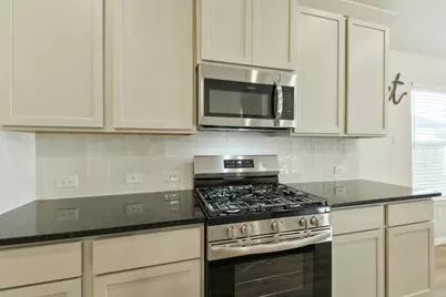 32307 Magnolia Glen Lane, Waller, TX 77484 - Photo 13