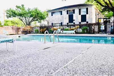 7900 Westheimer Road #220, Houston, TX 77063 - Photo 13