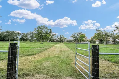 817 County Road 432, Brazoria, TX 77422 - Photo 39