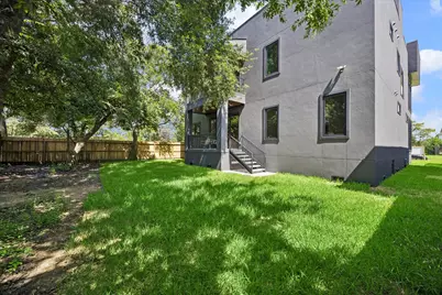 4629 Pine Street, Bellaire, TX 77401 - Photo 31