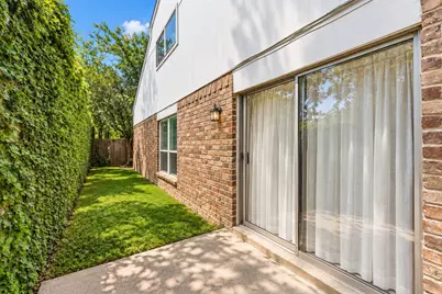 13307 Robinglen Drive, Houston, TX 77083 - Photo 17