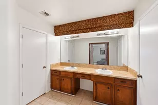 13307 Robinglen Dr, Houston, TX 77083 - Photo 7