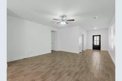 24751 Russet Bluff Trail, Houston, TX 77336 - Photo 9