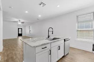 24751 Russet Bluff Trl, Houston, TX 77336 - Photo 13