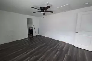 10015 Porto Rico Rd, Houston, TX 77041 - Photo 13