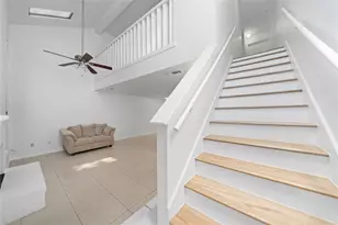 13742 Hollowgreen Dr, Houston, TX 77082 - Photo 15