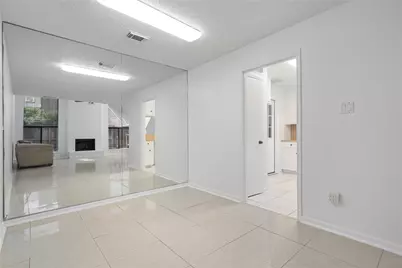 13742 Hollowgreen Drive #604, Houston, TX 77082 - Photo 19