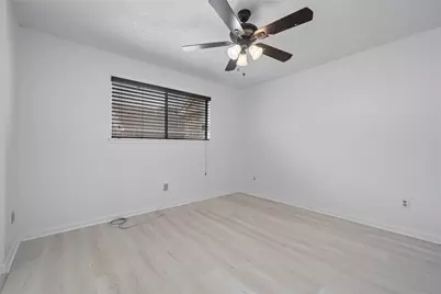 13742 Hollowgreen Drive #604, Houston, TX 77082 - Photo 7