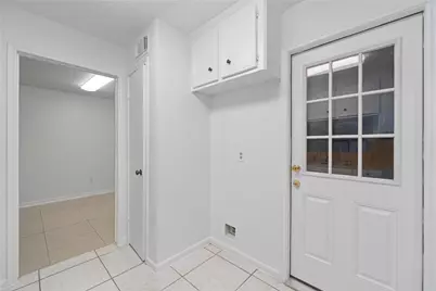 13742 Hollowgreen Drive #604, Houston, TX 77082 - Photo 23