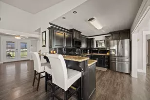 2372 Sand Bar Ln, Crystal Beach, TX 77650 - Photo 13