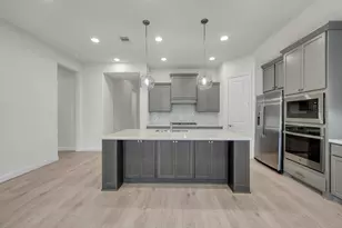 224 Silver Sage Ct, Conroe, TX 77304 - Photo 5