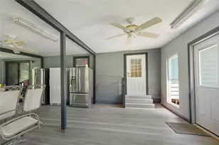 18798 S Rayburn Dr, Conroe, TX 77302 - Photo 17