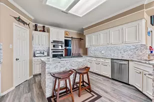 1331 Edwards Dr, San Leon, TX 77539 - Photo 13