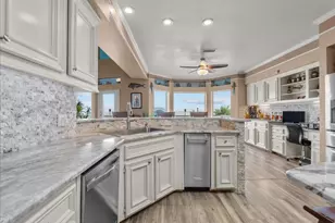 1331 Edwards Dr, Dickinson, TX 77539 - Photo 15