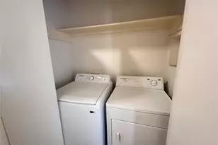 10555 Turtlewood Ct, Houston, TX 77072 - Photo 3