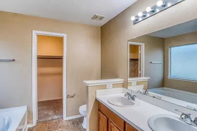 8223 Wainwright Way, Rosharon, TX 77583 - Photo 11