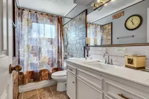 634 Bright Penny Ln, Houston, TX 77015 - Photo 19