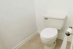 6633 W Airport Blvd, Houston, TX 77035 - Photo 9