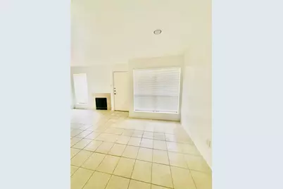 6633 W Airport Boulevard #1303, Houston, TX 77035 - Photo 3