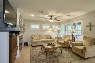 55 E Greywing Cir, The Woodlands, TX 77382 - Photo 13