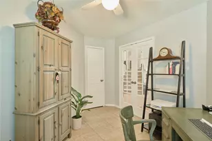 55 E Greywing Cir, The Woodlands, TX 77382 - Photo 11