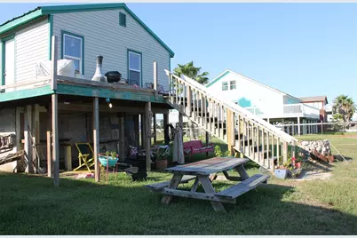 7115 W Hunter Drive, Hitchcock, TX 77563 - Photo 7