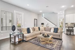 8411 Hempstead Rd, Houston, TX 77008 - Photo 3