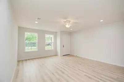 7402 Elbridge Lane, Deer Park, TX 77536 - Photo 15