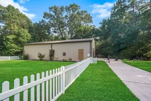 28235 Lazy Rock Dr, Houston, TX 77336 - Photo 41