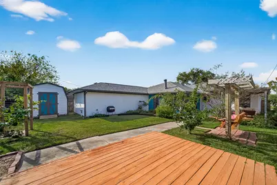 819 S 4th Street, La Porte, TX 77571 - Photo 33