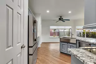 10459 Twin Circles Dr, Montgomery, TX 77356 - Photo 17