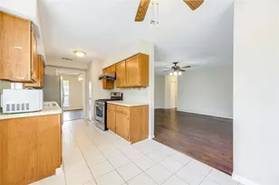 2923 Cottonfield Way, Sugar Land, TX 77479 - Photo 11